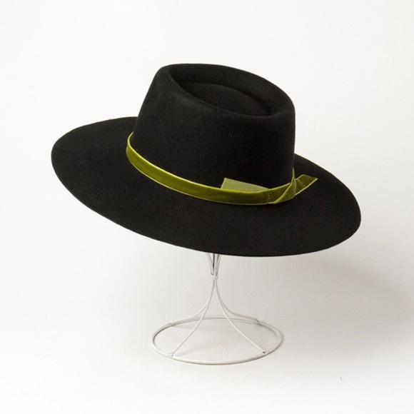 Black quality wool Fedora hat with felt ribbon main image 4